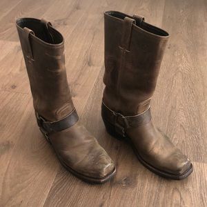 Frye women’s boots